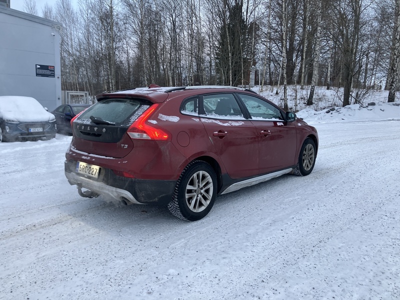 Volvo V40 Cross Country vaihtoauto