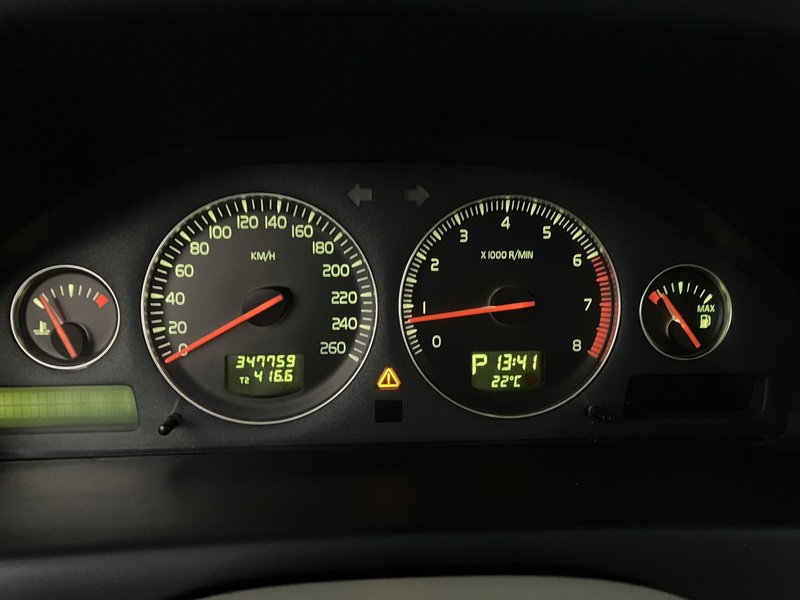 Volvo V70 vaihtoauto