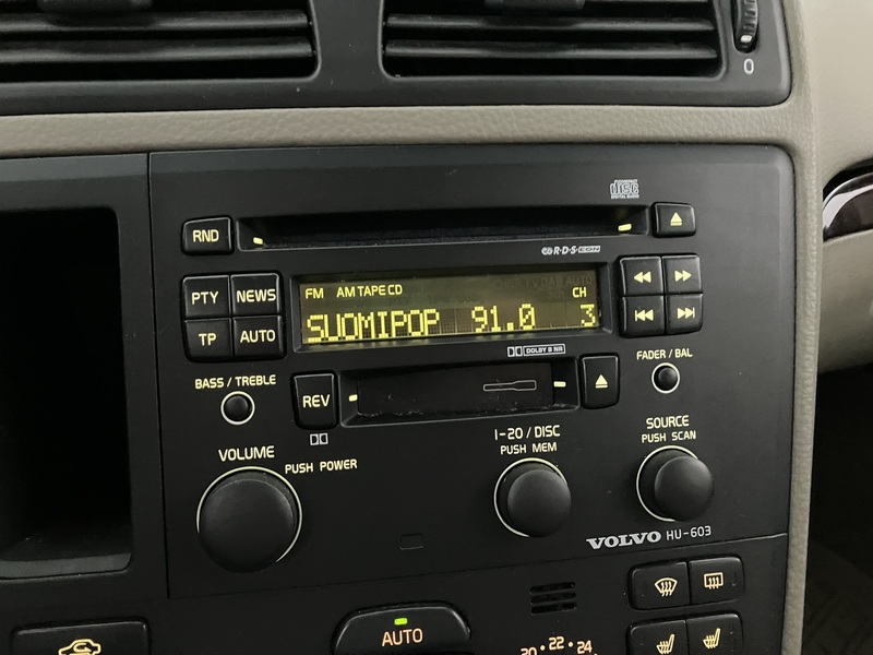 Volvo V70 vaihtoauto