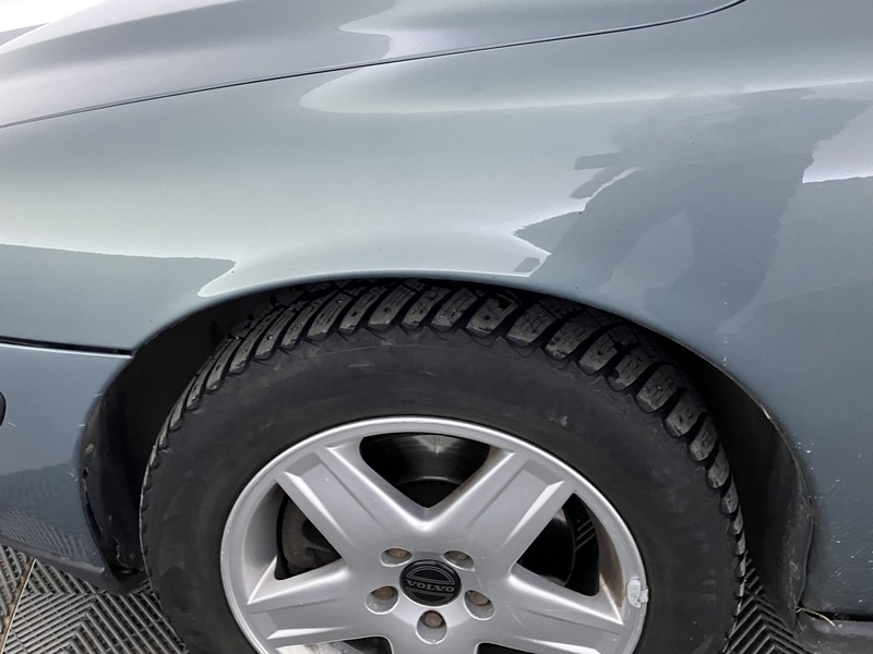 Volvo V70 vaihtoauto