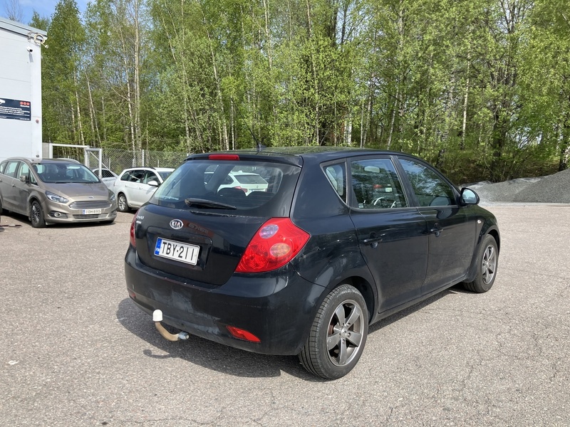 Kia Ceed vaihtoauto