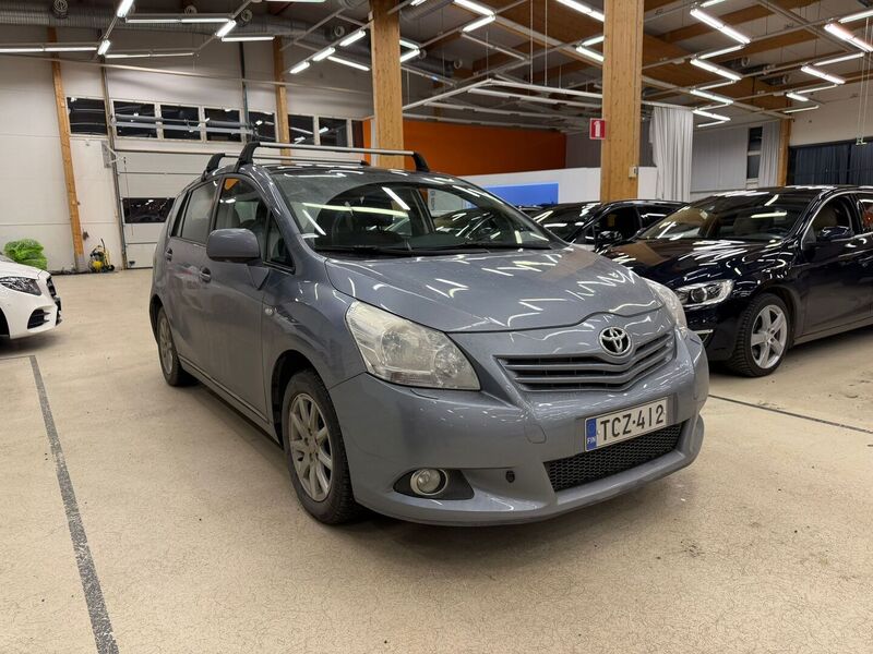 Toyota Verso vaihtoauto