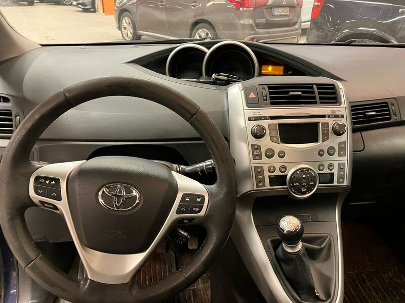 Toyota Verso vaihtoauto