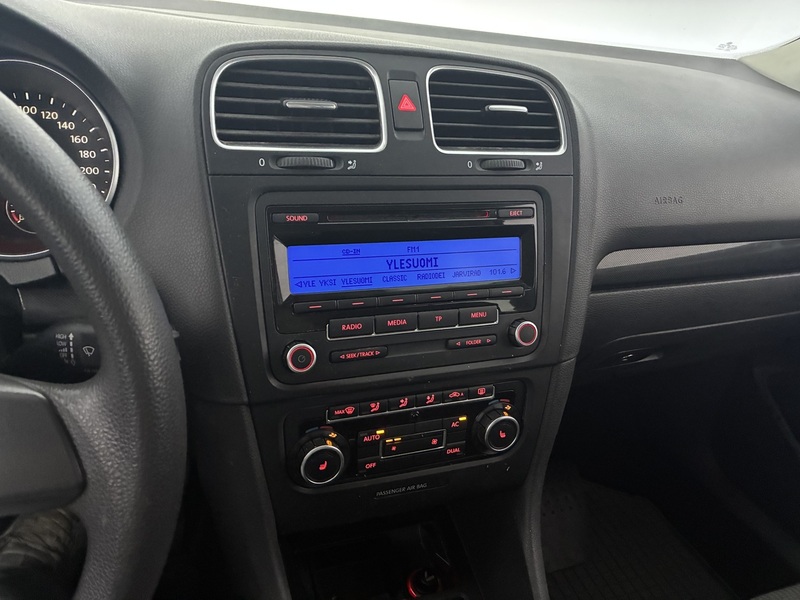 Volkswagen Golf vaihtoauto