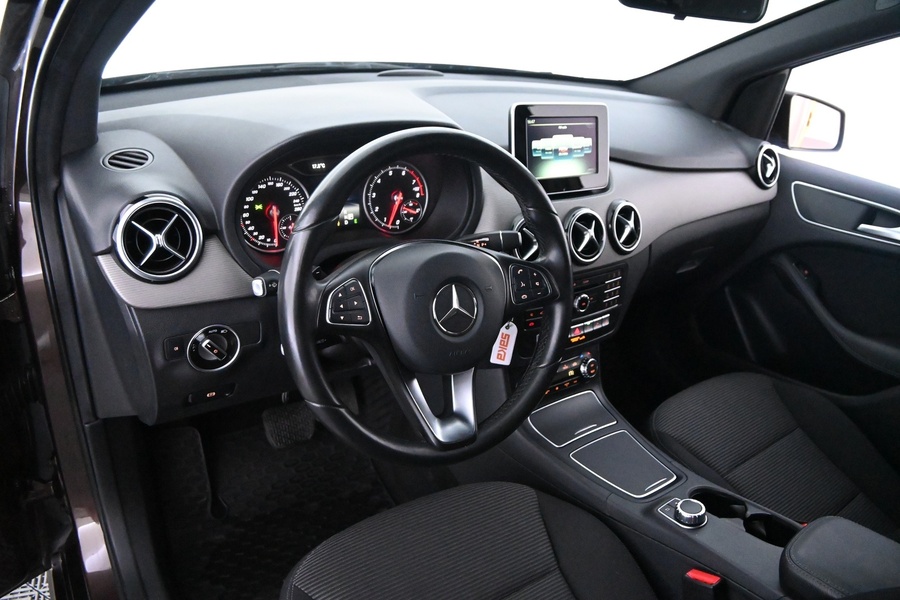 Mercedes-Benz B vaihtoauto