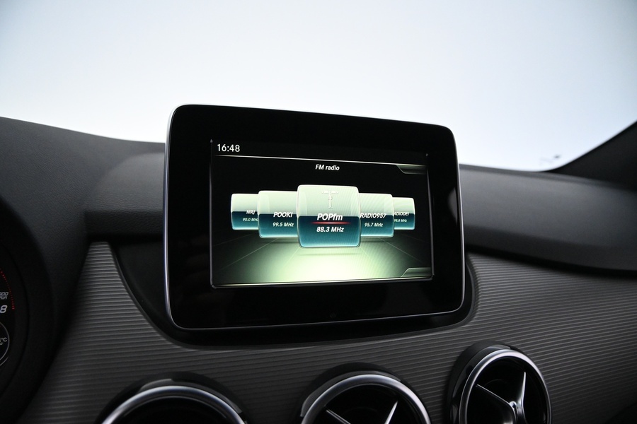 Mercedes-Benz B vaihtoauto