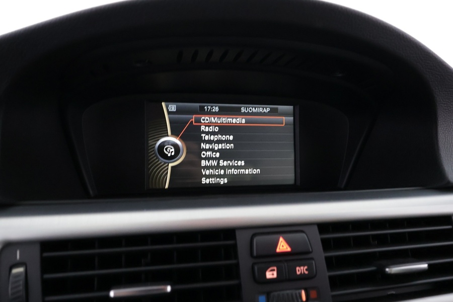 BMW 320 vaihtoauto
