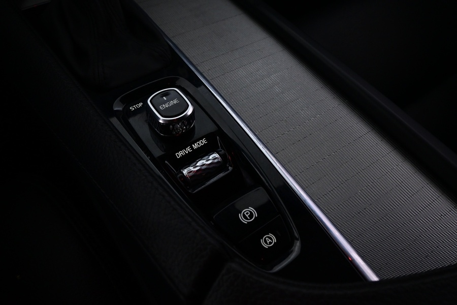 Volvo V90 Cross Country vaihtoauto