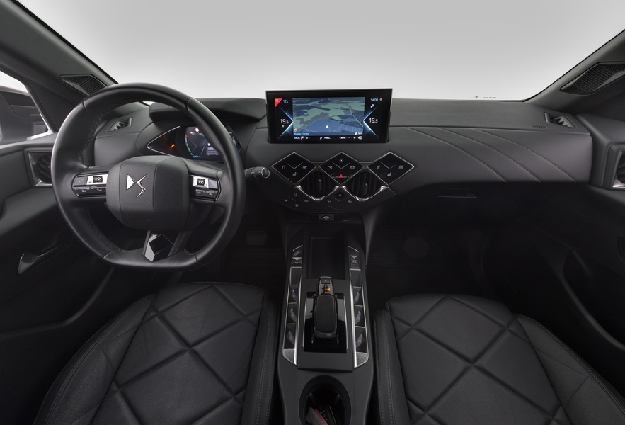 DS 3 Crossback vaihtoauto