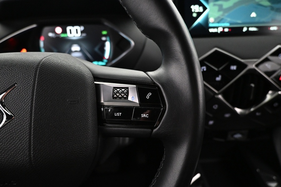 DS 3 Crossback vaihtoauto