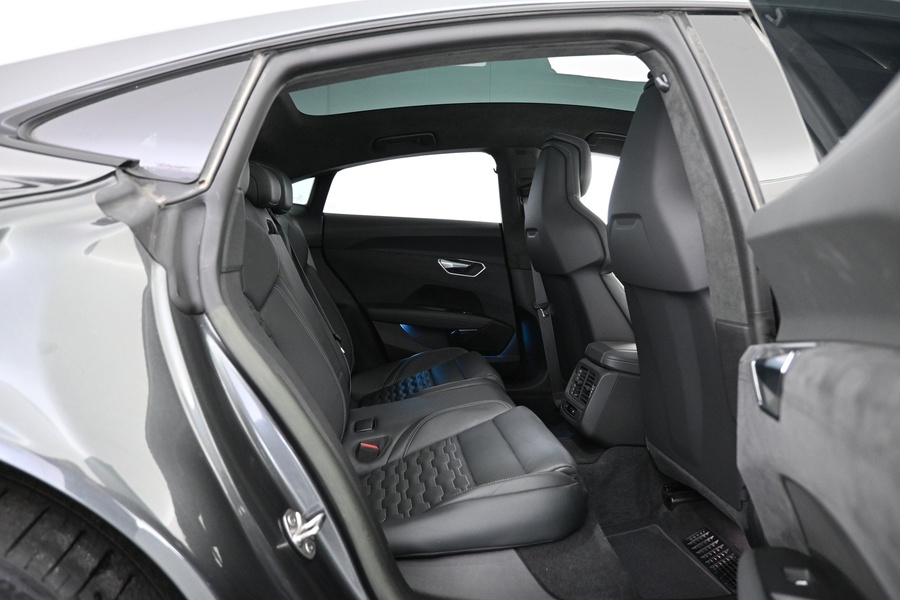 Audi e-tron GT vaihtoauto