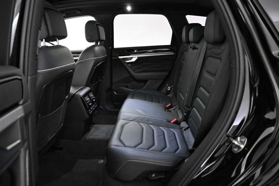 Volkswagen Touareg vaihtoauto