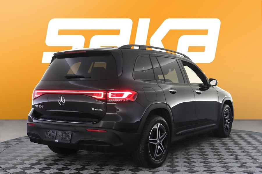 Mercedes-Benz EQB vaihtoauto