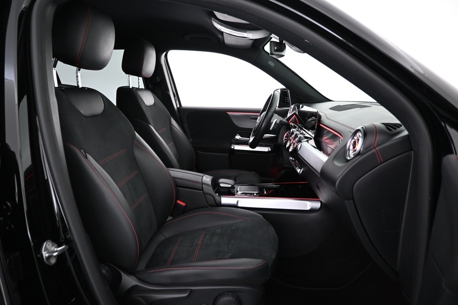 Mercedes-Benz EQB vaihtoauto