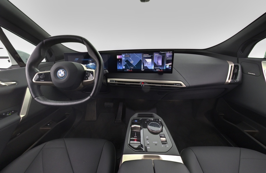 BMW iX vaihtoauto