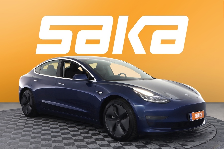 Tesla Model 3 vaihtoauto