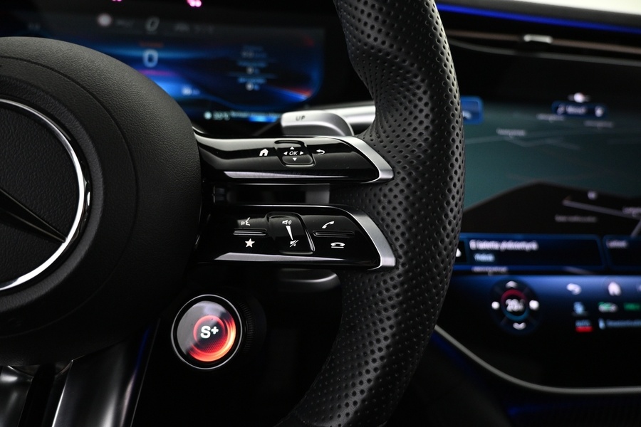 Mercedes-Benz EQS vaihtoauto