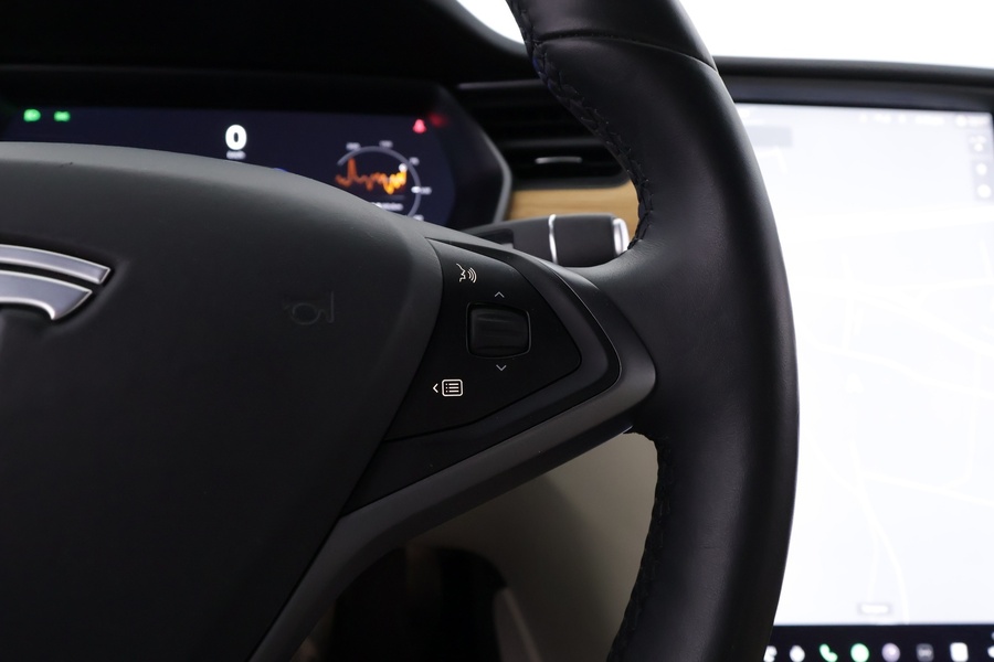 Tesla Model S vaihtoauto