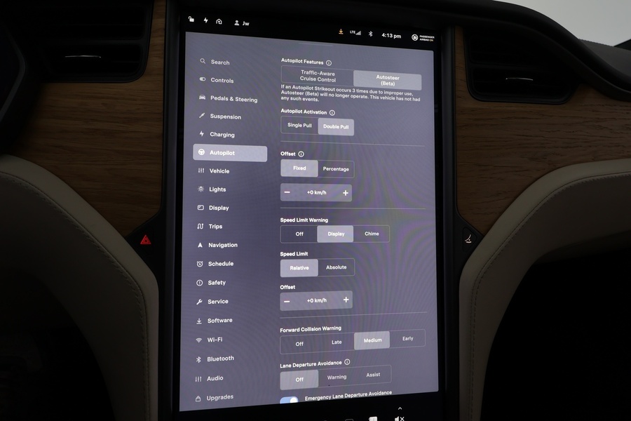 Tesla Model S vaihtoauto