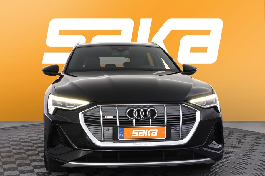 Audi e-tron vaihtoauto