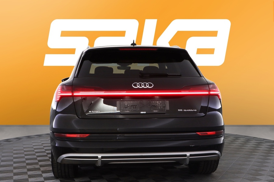 Audi e-tron vaihtoauto