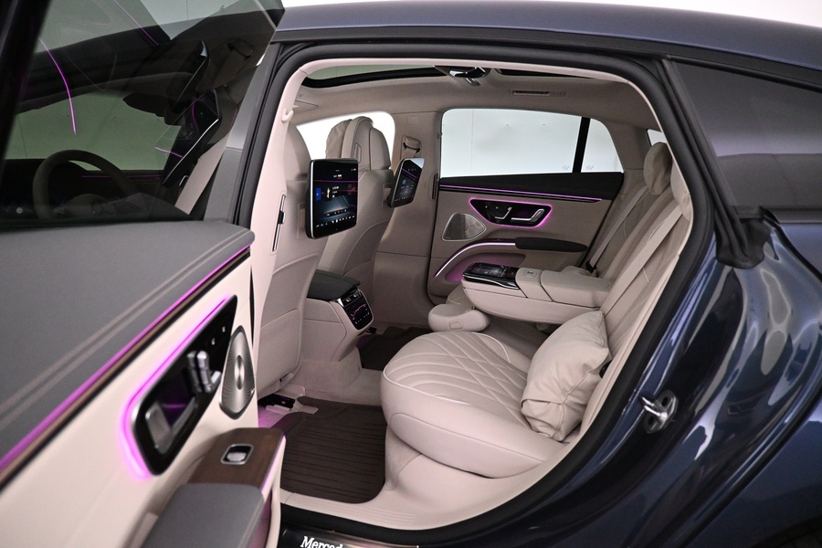 Mercedes-Benz EQS vaihtoauto