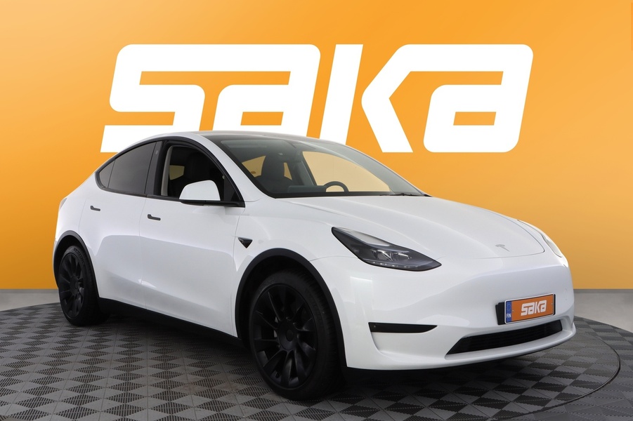 Tesla Model Y vaihtoauto