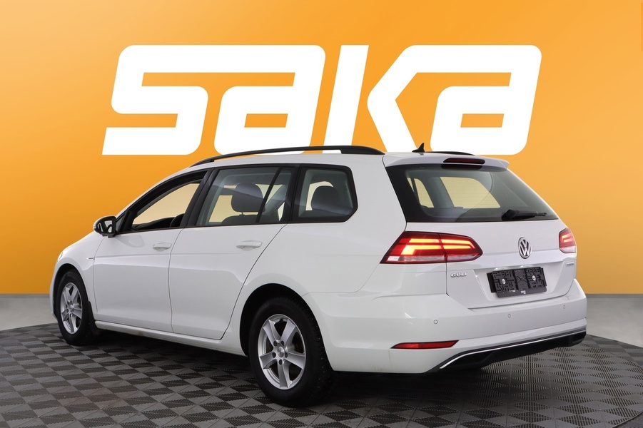 Volkswagen Golf vaihtoauto