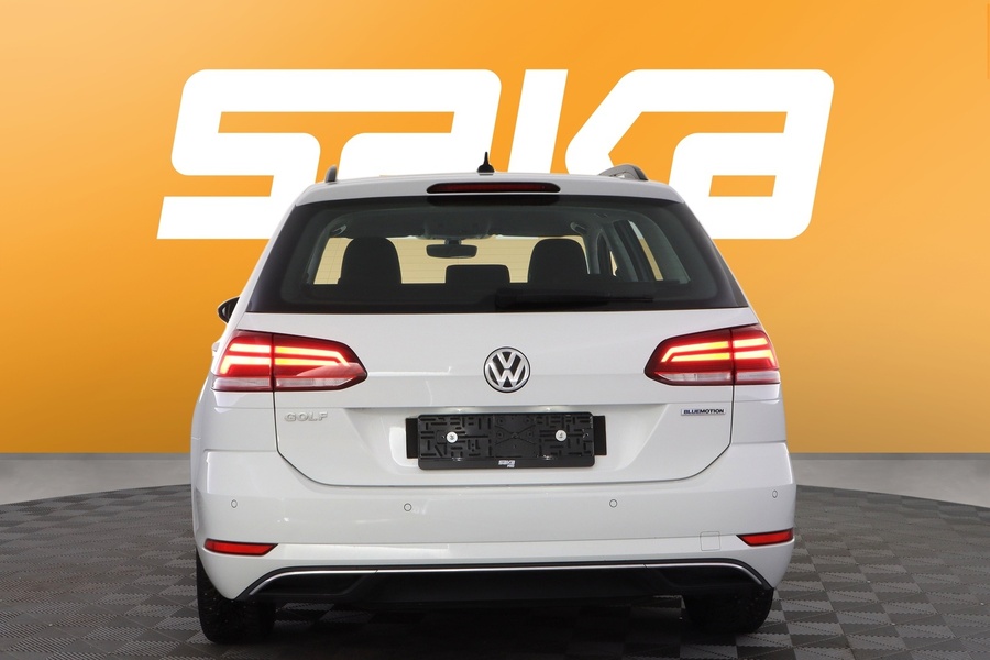 Volkswagen Golf vaihtoauto