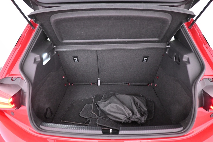 Cupra Born vaihtoauto