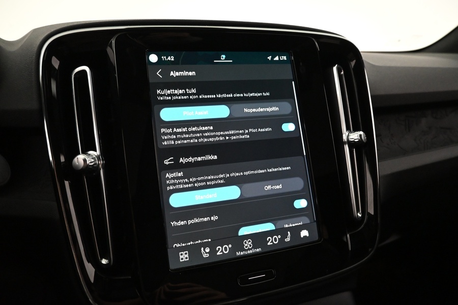 Volvo C40 vaihtoauto