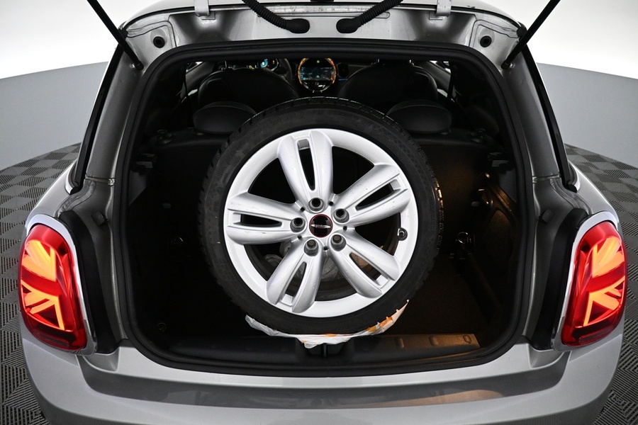 Mini Cooper vaihtoauto