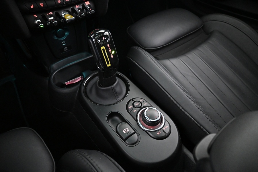 Mini Cooper vaihtoauto