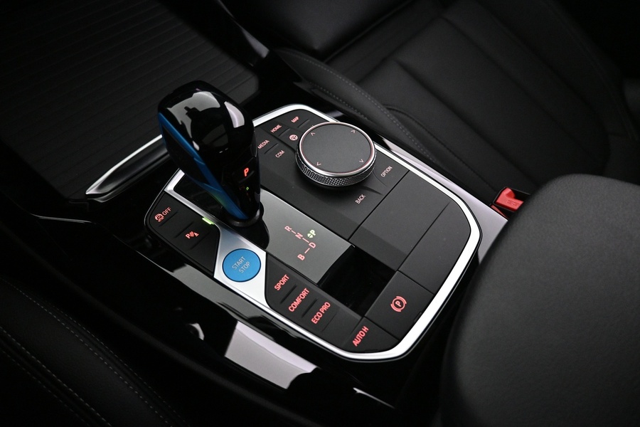 BMW iX3 vaihtoauto