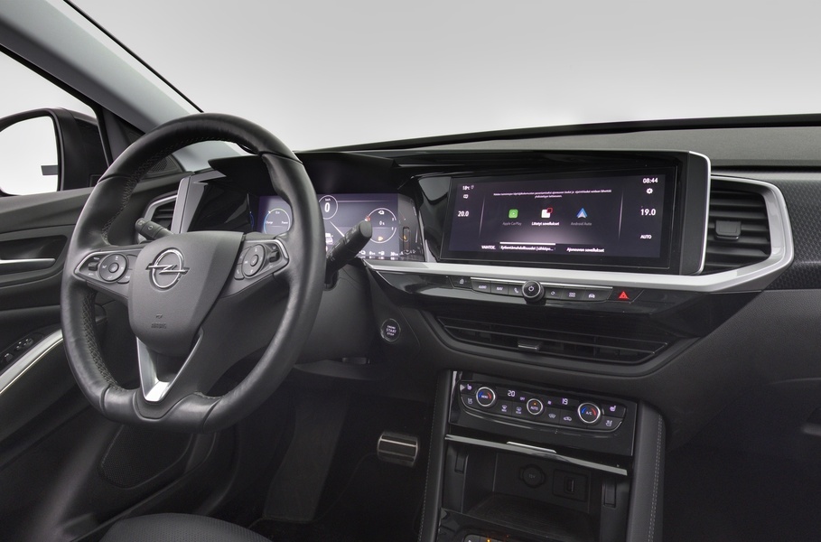 Opel Grandland vaihtoauto