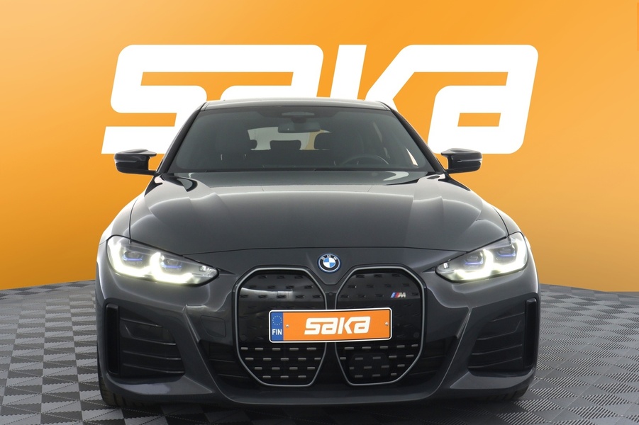 BMW i4 M50 vaihtoauto