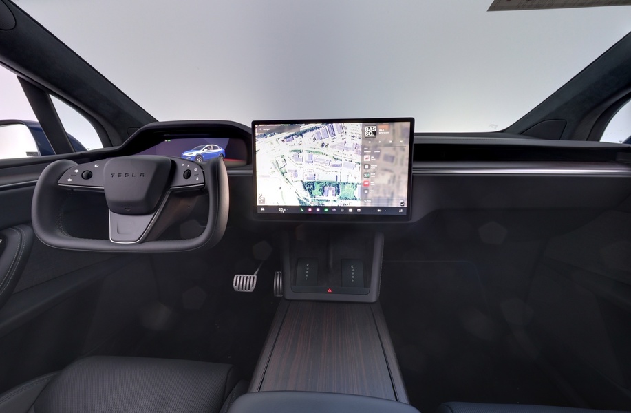 Tesla Model X vaihtoauto