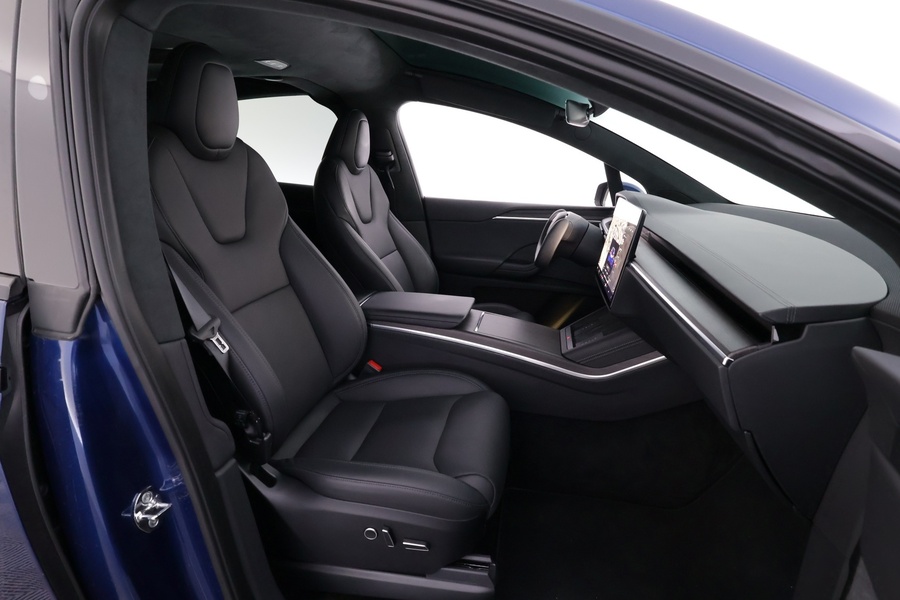 Tesla Model X vaihtoauto