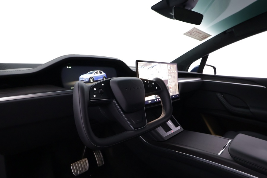 Tesla Model X vaihtoauto