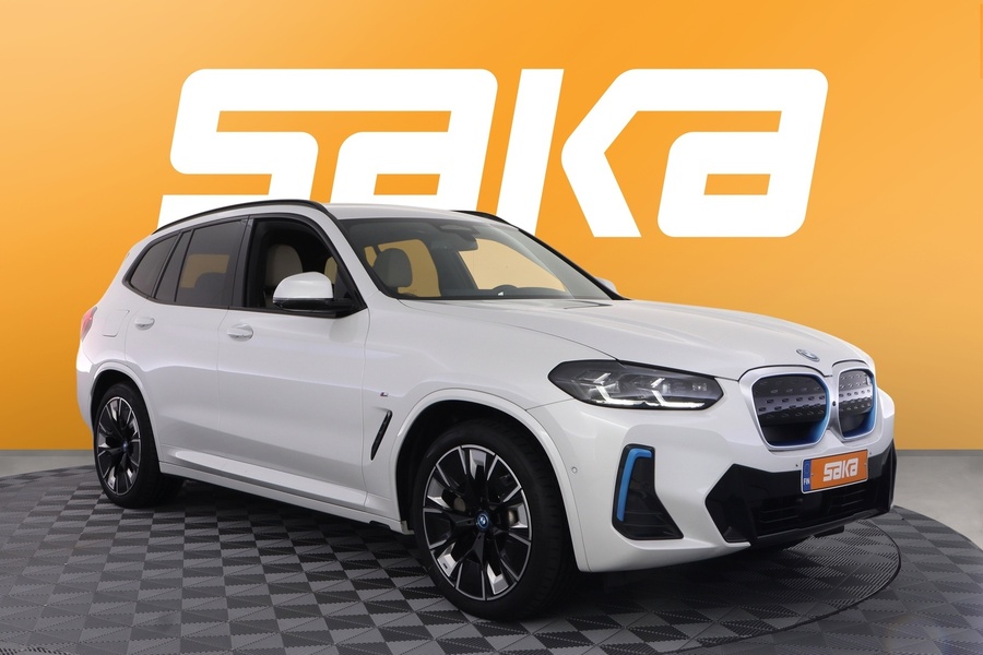 BMW iX3 vaihtoauto