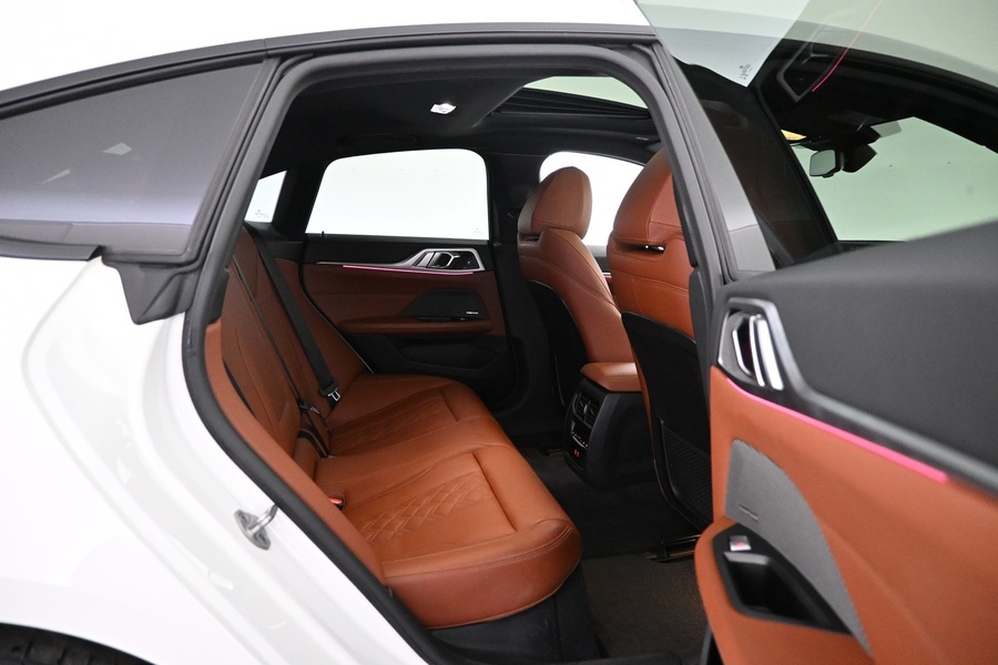 BMW i4 M50 vaihtoauto