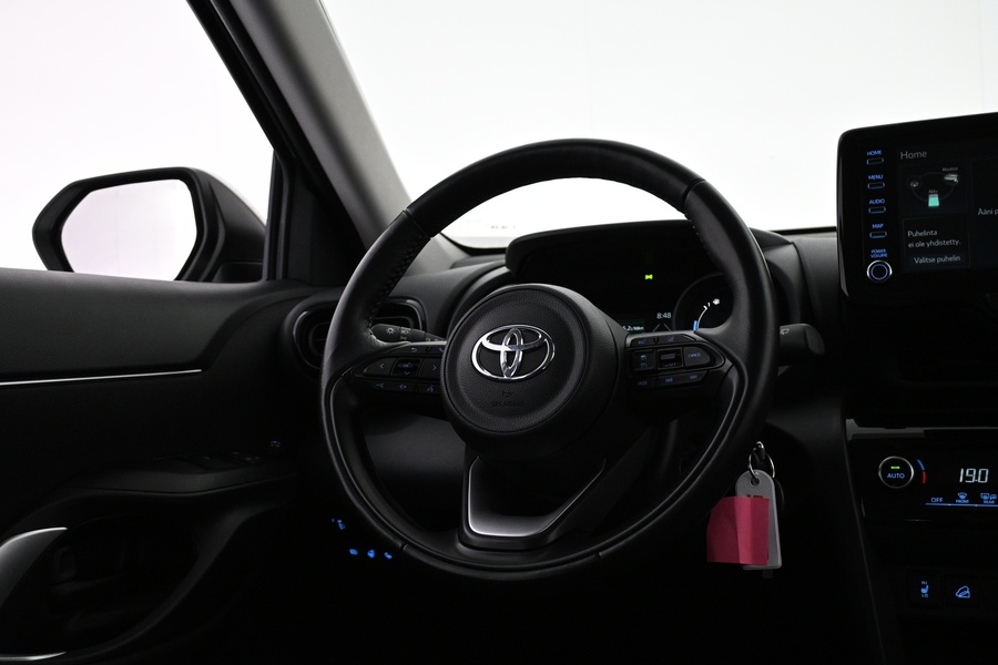 Toyota Yaris Cross vaihtoauto