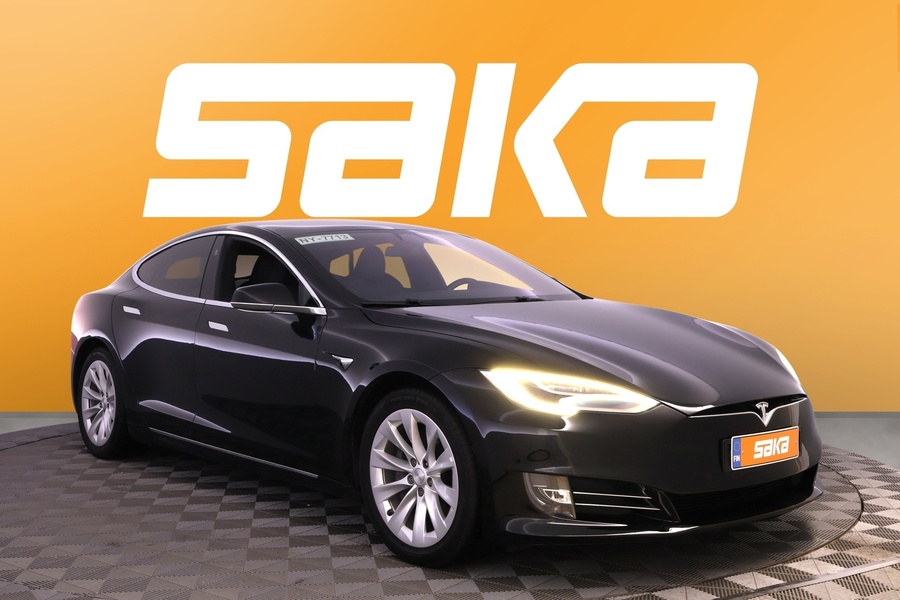 Tesla Model S vaihtoauto