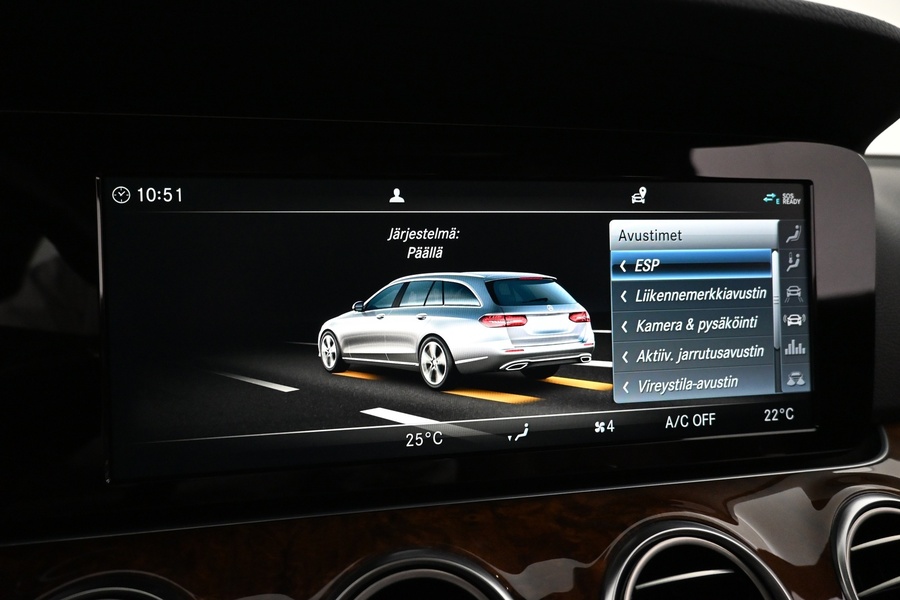 Mercedes-Benz E vaihtoauto