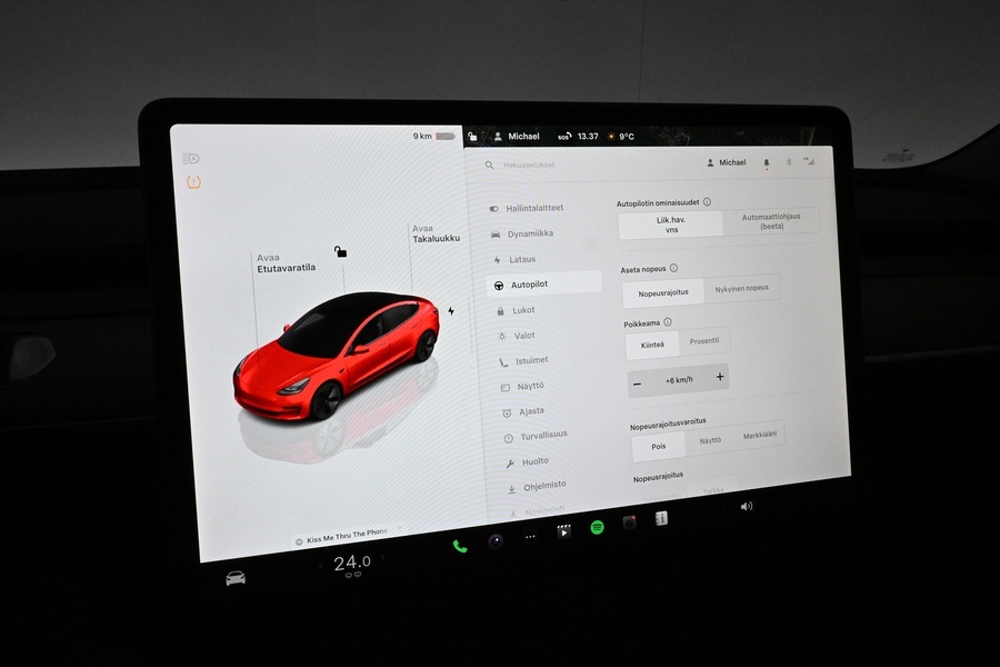 Tesla Model 3 vaihtoauto
