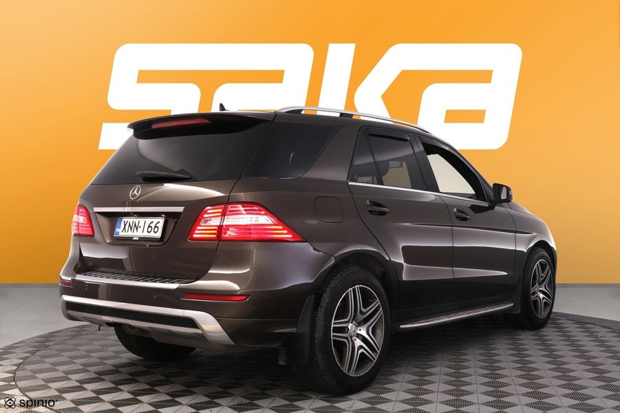 Mercedes-Benz ML vaihtoauto