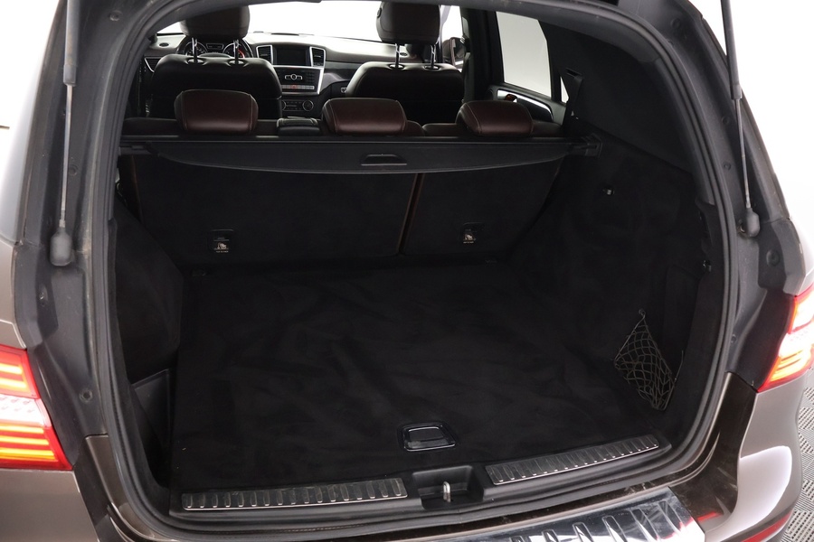 Mercedes-Benz ML vaihtoauto