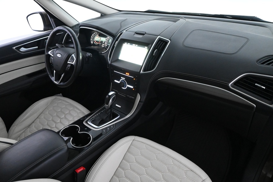 Ford S-MAX vaihtoauto