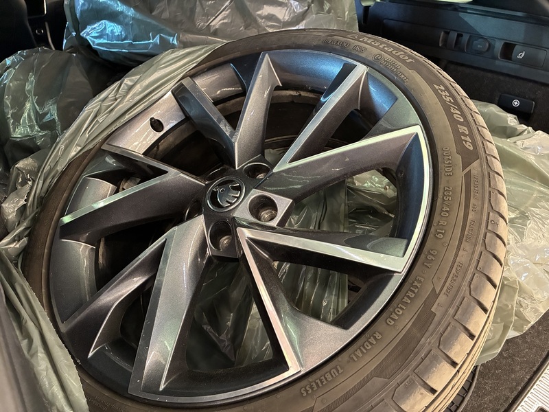 Skoda Superb vaihtoauto