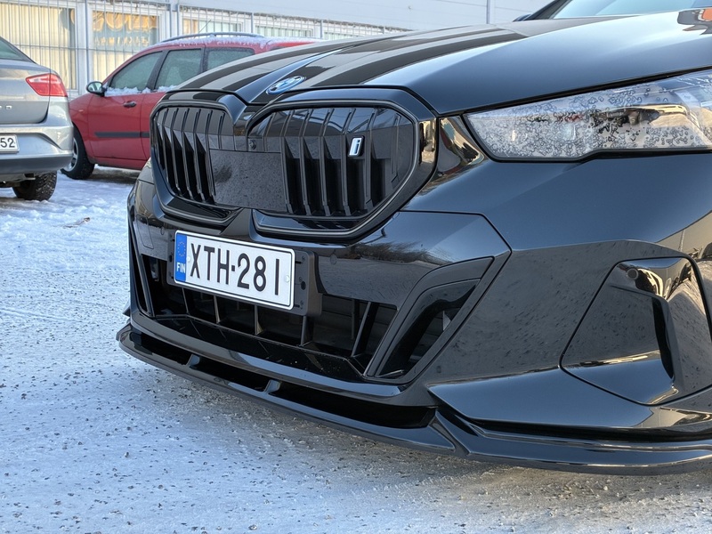 BMW i5 vaihtoauto